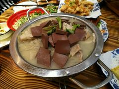 -东北人家铁锅炖(鞍山路店)