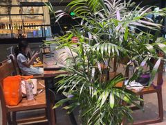 -喜洲吧·江畔老船厂·庭院餐厅(喜临院店)