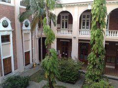 -香港大学
