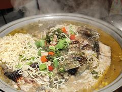 -令狐冲·炭烤活鱼(宝龙店)