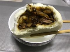 酱肉包-袁大头包子(光华路店)