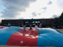 -季高兔窝窝亲子园(上海薰衣草公园店)