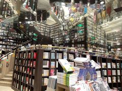-钟书阁(群光广场店)