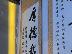 -荒岛实景沉浸密室(江汉路1店)