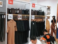 -优衣库(长沙国金中心店)