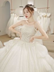 -派丽莫Pellimo原创设计婚纱品牌