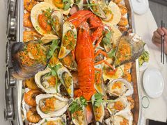 -东记炭炉·海鲜鸡煲(龙华店)