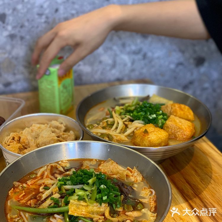 南宁探店｜万象城美食Top1，居然是“熊”开的！