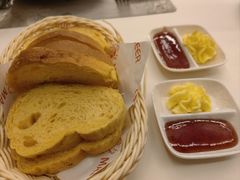 -华梅西餐厅(哈尔滨中央大街店)
