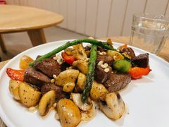 菌香牛肉粒-Ms·KIMO星漠亲子餐厅(高新店)