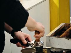 -YECLIP COFFEE黄色回形针咖啡