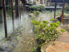 -忆江南·临江鱼馆