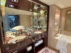-上海波特曼丽思卡尔顿酒店