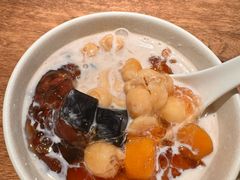-彬媽糖水(侨鑫国际店)