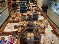 -玥儿弯弯手作烘焙(中海国际社区御城店)