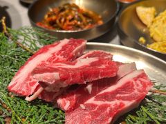 -草家酱蟹炭火烤肉店(珲春南路一店)