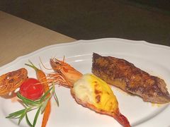 安格斯黑牛雪花拼黑虎虾-波特曼西餐厅(中央大街店)