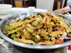 干锅豆油皮-大别山度假酒店-中餐厅