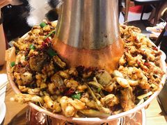 -炉小二铜锅牛蛙•川湘菜(三里屯店)