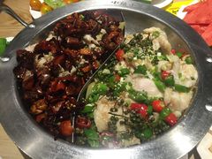 -小鱼小牛·鱼牛干锅·脆鱼火锅(世欧广场店)