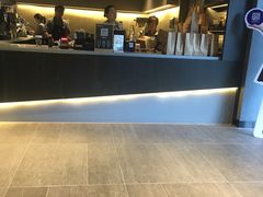 -瑞幸咖啡(新世界中心店)