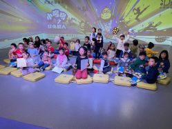 -小鸡哆哆故事屋·儿童乐园(嘉里城店)