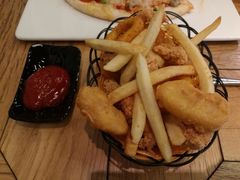 -汽车博物馆主题餐厅