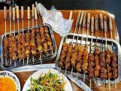 肉串肉筋-玫瑰红烤羊排(北新桥三条店)