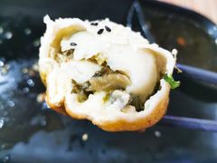 -小杨生煎(金山百联购物中心3楼店)