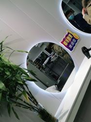 -都市靓剪烫染沙龙