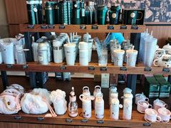 零售区-星巴克(保定万博广场店)