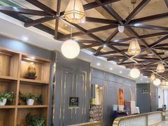 -凤凰路何眼镜香辣蟹(花果园店)