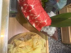 -洪氏嗨捞·猪肚鸡火锅(阳光天地店)