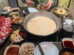 -捞王锅物料理(上海世茂广场店)