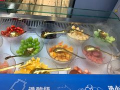 -溪边姑娘·拉丝酸奶水果捞(春熙路店)