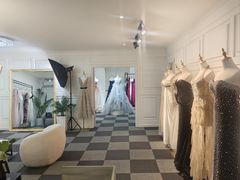 -圣霏亚礼服租赁·主持人服装租赁(上海静安总店)