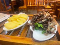 -亮欢寨酸汤鱼(沙冲路店)