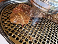 -唯成•韩国炭火烤肉 유성고기