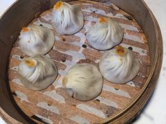 蟹粉小笼包-绿波廊(豫园店)