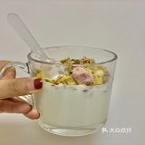 老磨金坊的，性价比高，比较实惠，但可能是烘焙麦片