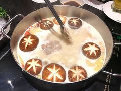-捞王猪肚鸡火锅(财富中心店)