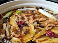 -阿鹏故事野生菌火锅(双廊古镇店)