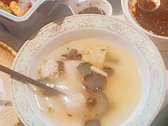 -荷塘秋月·本帮江浙菜(国权路店)