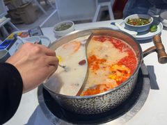 鸳鸯锅底-濠七糟粕醋•海南酸汤火锅(中关村店)
