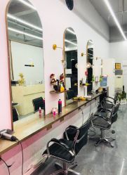 大厅-茶发Salon·烫发染发理发