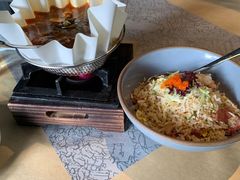 -穹六人间 people 6(岳阳路店)