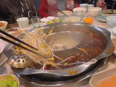 -九尺赵老四鲜鹅肠火锅