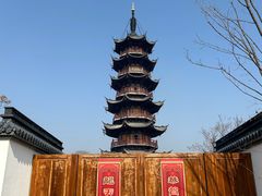 -龙华寺