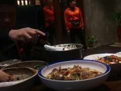 -寻钵记民菜馆·正宗常德钵子菜(滨湖路店)