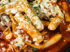 海鲜芝士炒年糕-MI WU FACTORY米屋美食工厂餐厅(绿地店)
